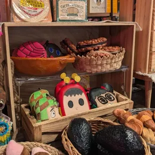 So many gift choices!