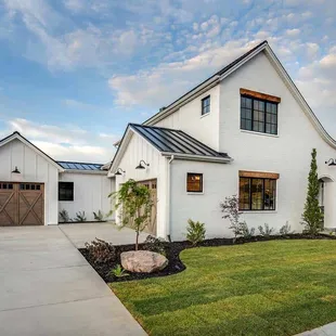 Best Siding Company in Wichita, KS Mid America Exteriors