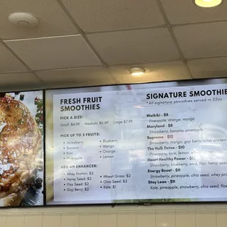 Signature Smoothies (32oz)