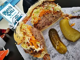 Mati's Deli