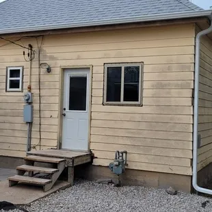White guttering, Claflin KS