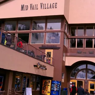 mid vail village..