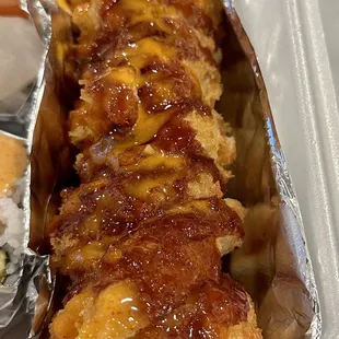 S21. Awesome Tempura Midami Special Roll