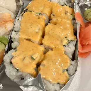 R2. Spicy California Roll