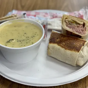 Midday Gourmet Deli & Catering