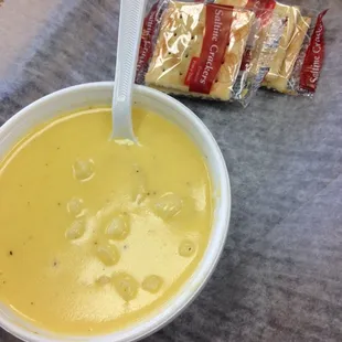 Check out the Mac n cheese soup at @middaydeli ! Oozing goodness!