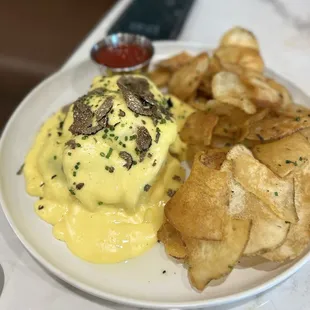 Lobsert and truffle Benedict