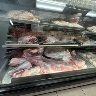 Fresh Halal Goat , Lamb , Beef , Chicken .