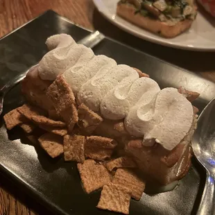 Cinnamon toast crunch Tres leches