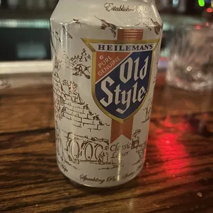 a can of old style beer on a table