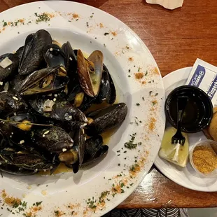Steamed Mussels