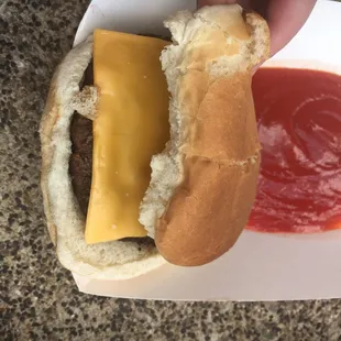 Hamburger from the Middletown Methodist Men's group - best deal going for $3