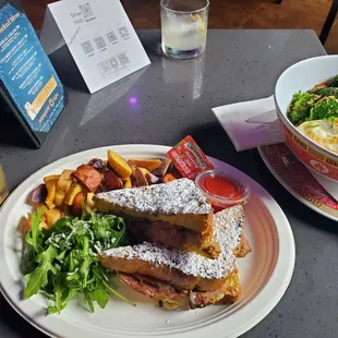 Hot Johnnie&apos;s food served here