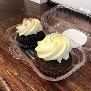 Black velvet and carrot