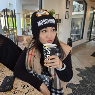 Jessica W.