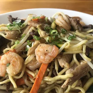 Mixed yakisoba