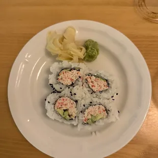 12 piece combo - 8pcs Sushi and 4pcs California Roll