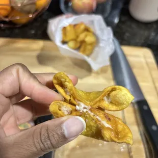 Cream Crab Rangoon