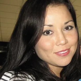 Shari R.