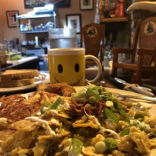 Chilaquiles &amp; happy Coffee
