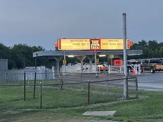 Admiral Twin Drive In