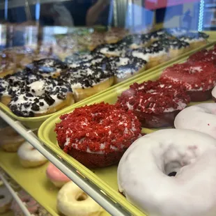 Cookies n cream, red velvet