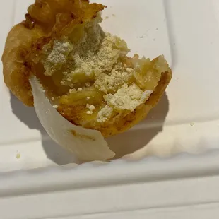Onion ring with uncooked flour