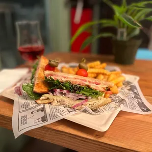 club panini with cider