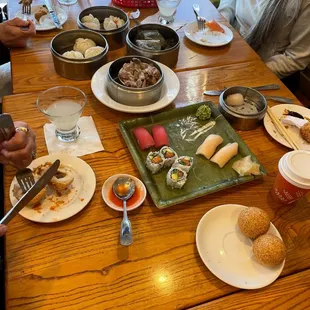 Midtown Shangri-La dim sum spread