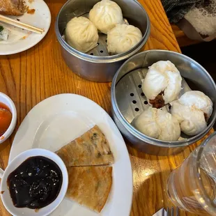 Midtown Shangri-La dim sum spread