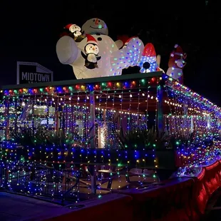 12.18.24 Outside holiday lights....so cute!!!