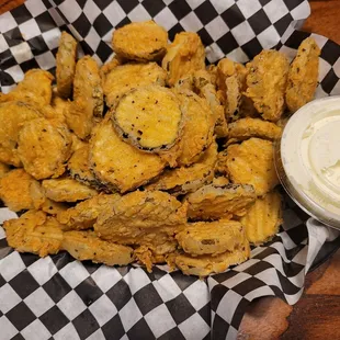Cajun fried pickles....sooo darn tasty
