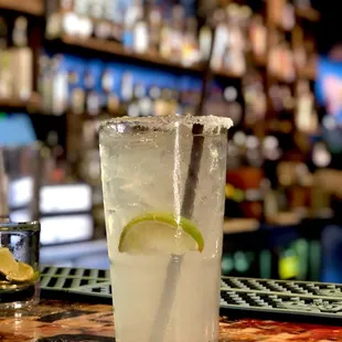 Mojito at the bar