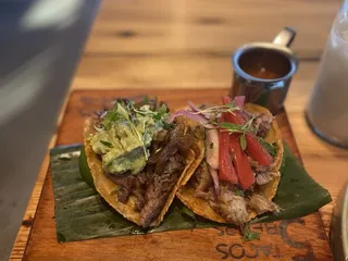 5 Tacos & Beer