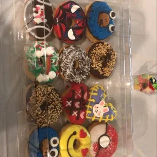 food, dough desserts, donuts
