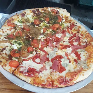 14" Louisiana Thin Larry Pizza
