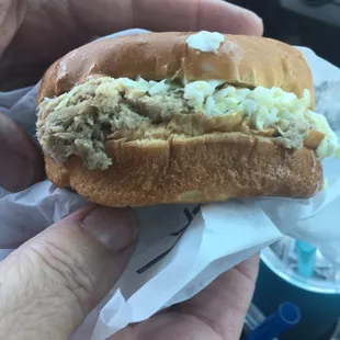 Pulled pork with slaw no barbecue sauce