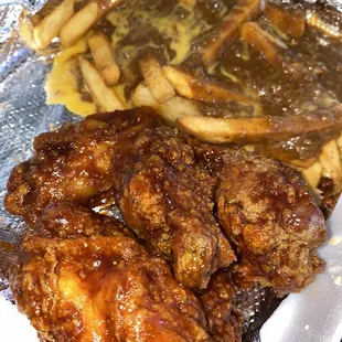 chicken wings and fried chicken, food, fried chicken wings, bbq wings, fried chicken, poultry, chicken, chicken wings, bbq chicken