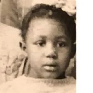 Caroline S.