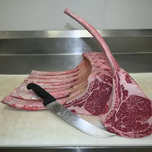 Premium tomahawks