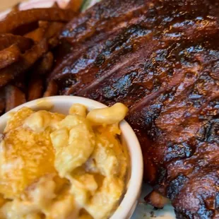 Ribs - Half Rack Mac &amp; Cheese Sweet Potato Fries