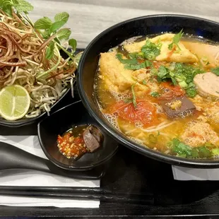 Bún Riêu