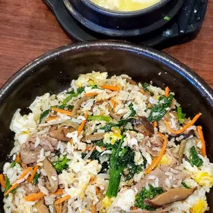 Bibimbap and mushroom tofu soup combo
