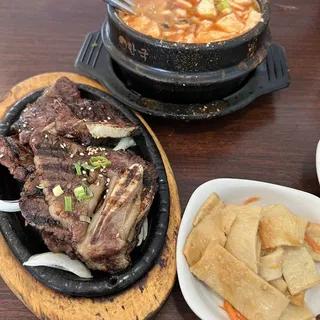 6. Assorted Soft Tofu Soup