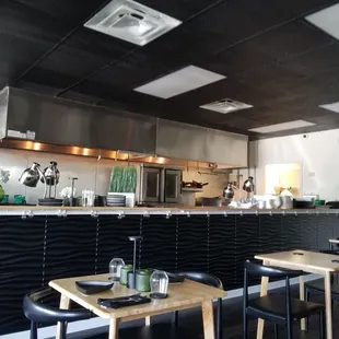 Miggs interior dining area and kitchen.