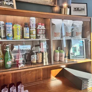 Decor and diverse drink options