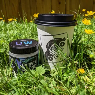 A scoop of CBD to your favorite Mighty Mugs drink!