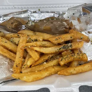 Garlic Parm Fries Lunch