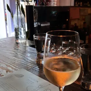 Don&apos;t order the champagne because in fact it&apos;s not