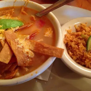 Thursday Tortilla Soup! Mmmmmm
